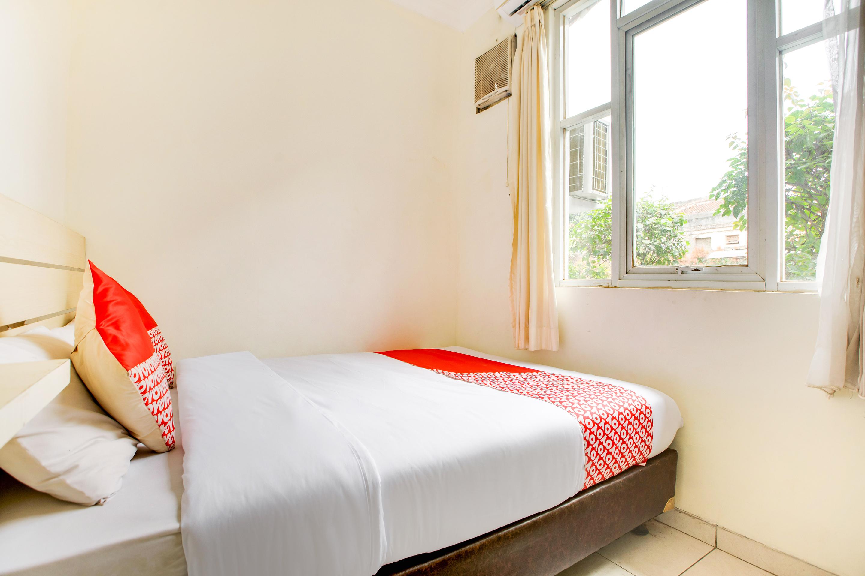 Reddoorz @ Hotel Arimbi Dewi Sartika Baru Bandung Exterior photo