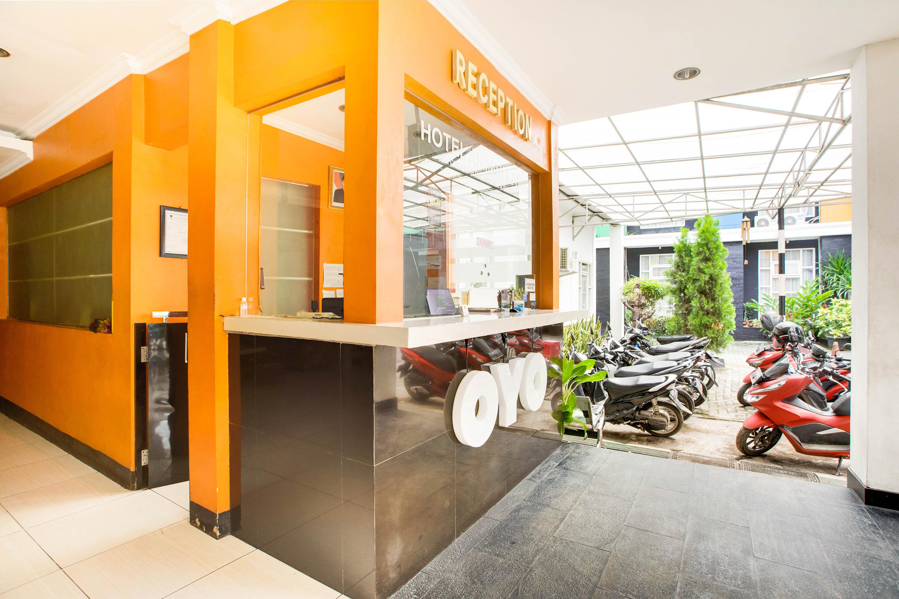 Reddoorz @ Hotel Arimbi Dewi Sartika Baru Bandung Exterior photo